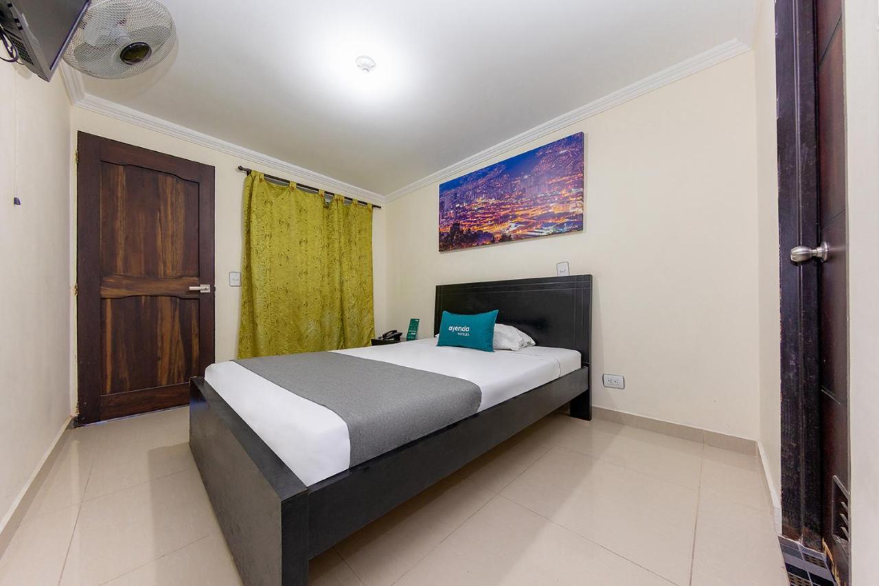Hotel Verony San Joaquin Medellin Ngoại thất bức ảnh